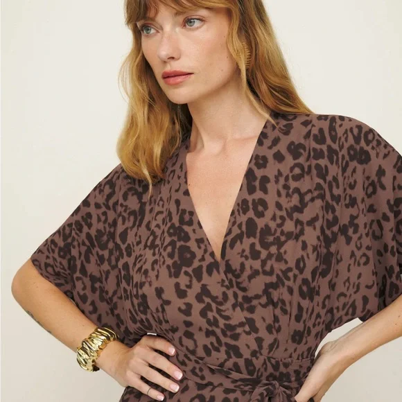 Reformation Maxi Dress with 3/4 Sleeves for Wedding Guest - Picture 4 of 5